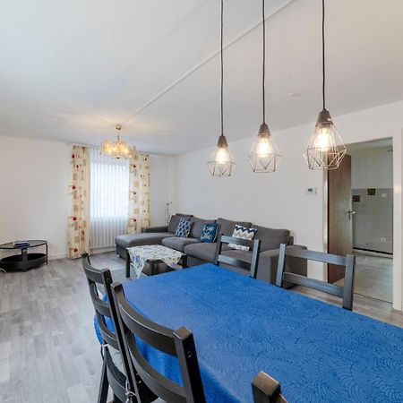Cozy Villa With Garden, Balcony And Parking Area In Duesseldorf ภายนอก รูปภาพ
