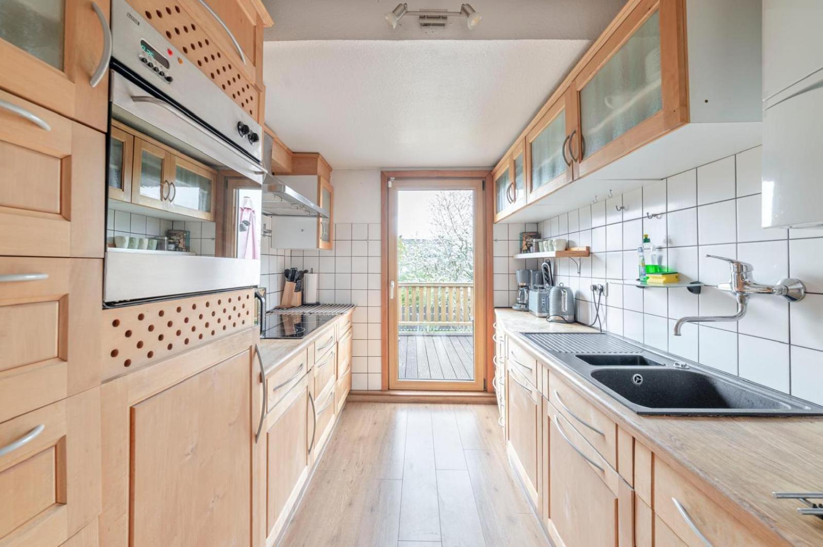 Cozy Villa With Garden, Balcony And Parking Area In Duesseldorf ภายนอก รูปภาพ