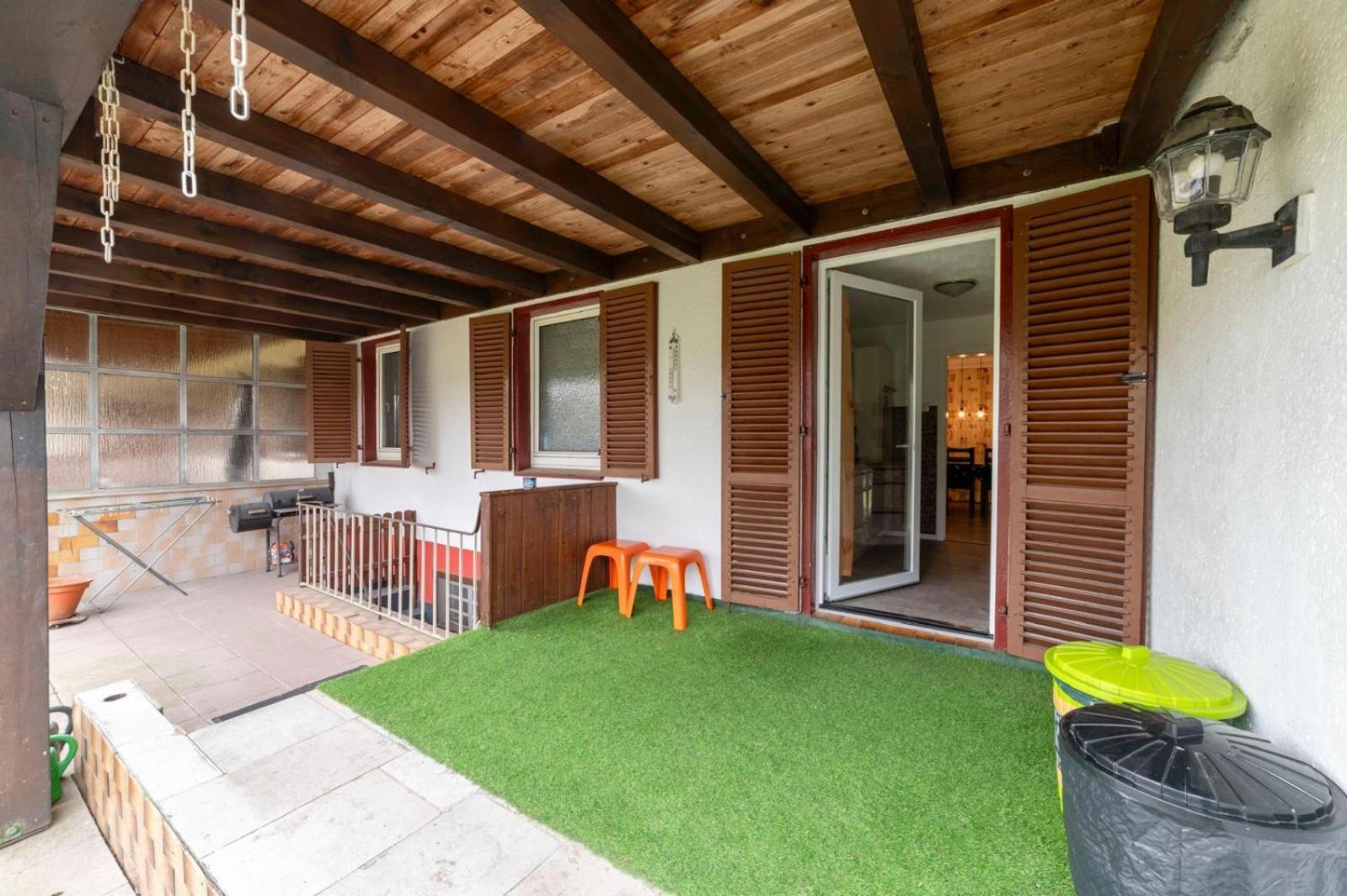Cozy Villa With Garden, Balcony And Parking Area In Duesseldorf ภายนอก รูปภาพ