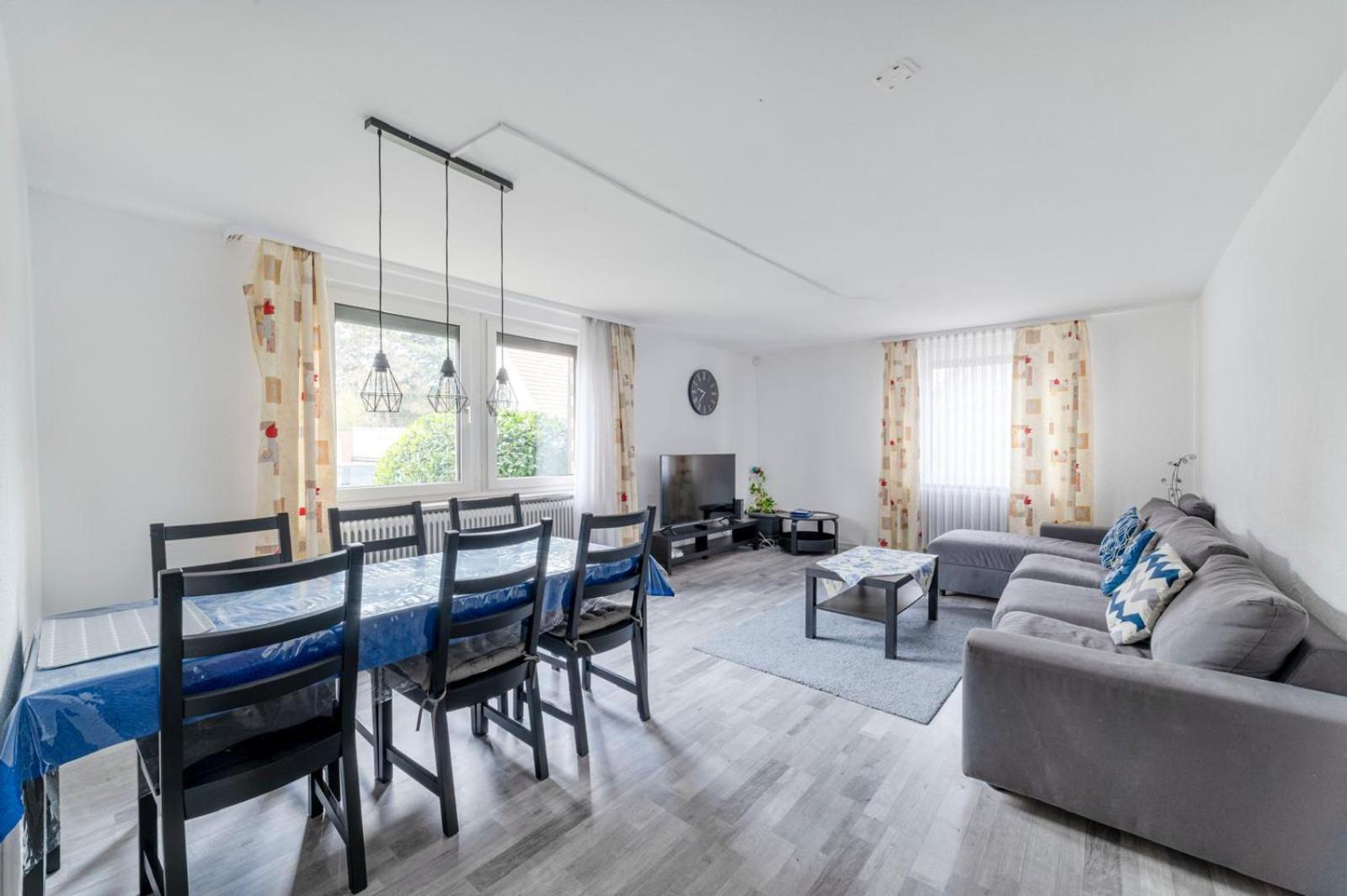 Cozy Villa With Garden, Balcony And Parking Area In Duesseldorf ภายนอก รูปภาพ