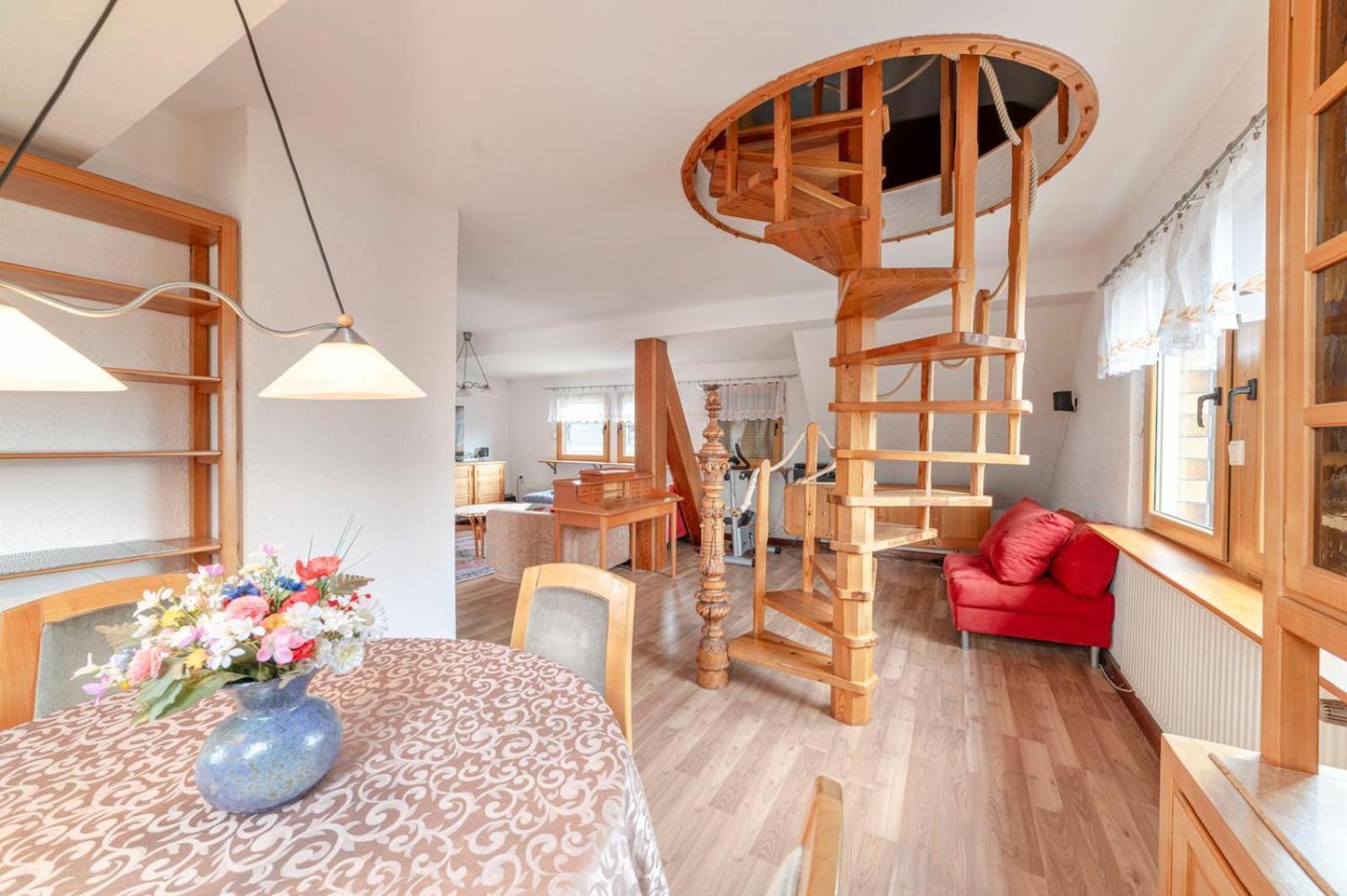 Cozy Villa With Garden, Balcony And Parking Area In Duesseldorf ภายนอก รูปภาพ