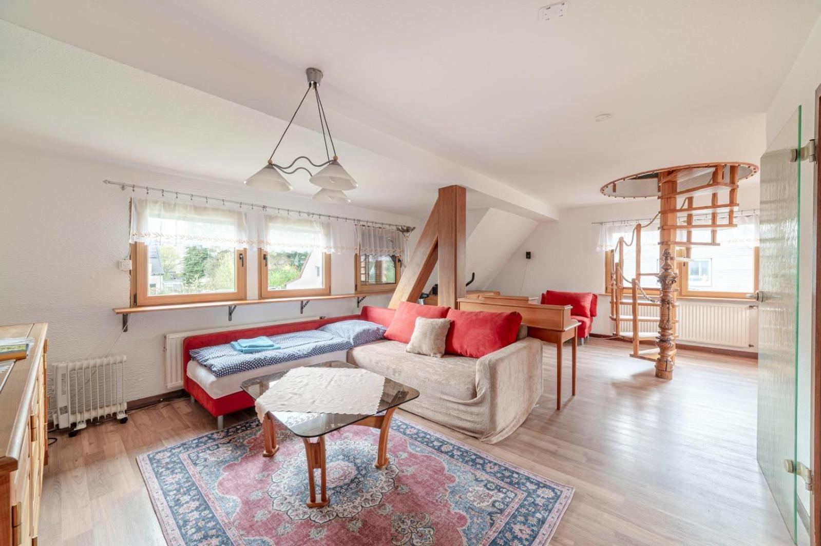 Cozy Villa With Garden, Balcony And Parking Area In Duesseldorf ภายนอก รูปภาพ